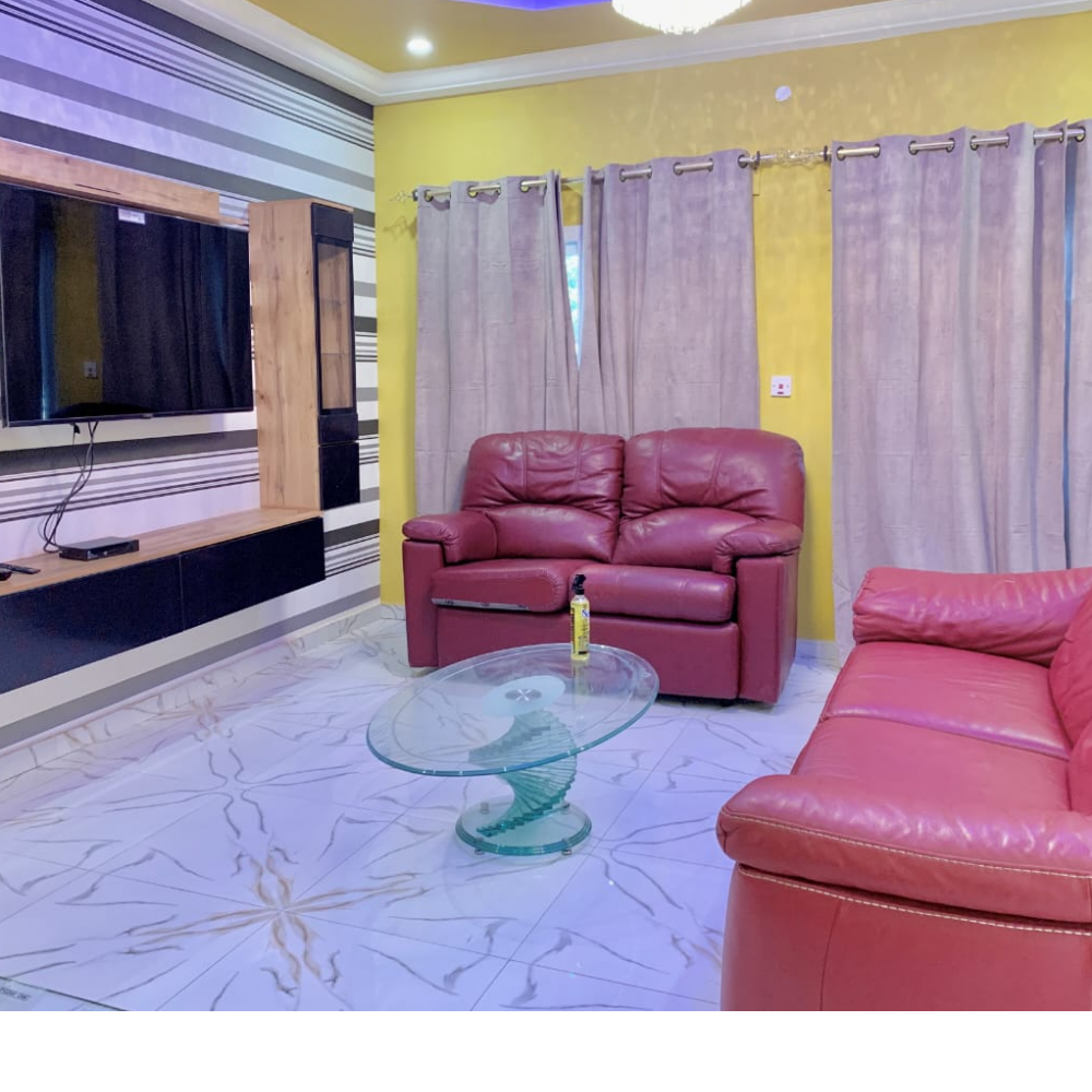 product-name:Tile House Apartments | Short and Long Stays 2 Bedroom Apartment at Gunjur ,supplier-name:DARBOEJULA RENTAL
