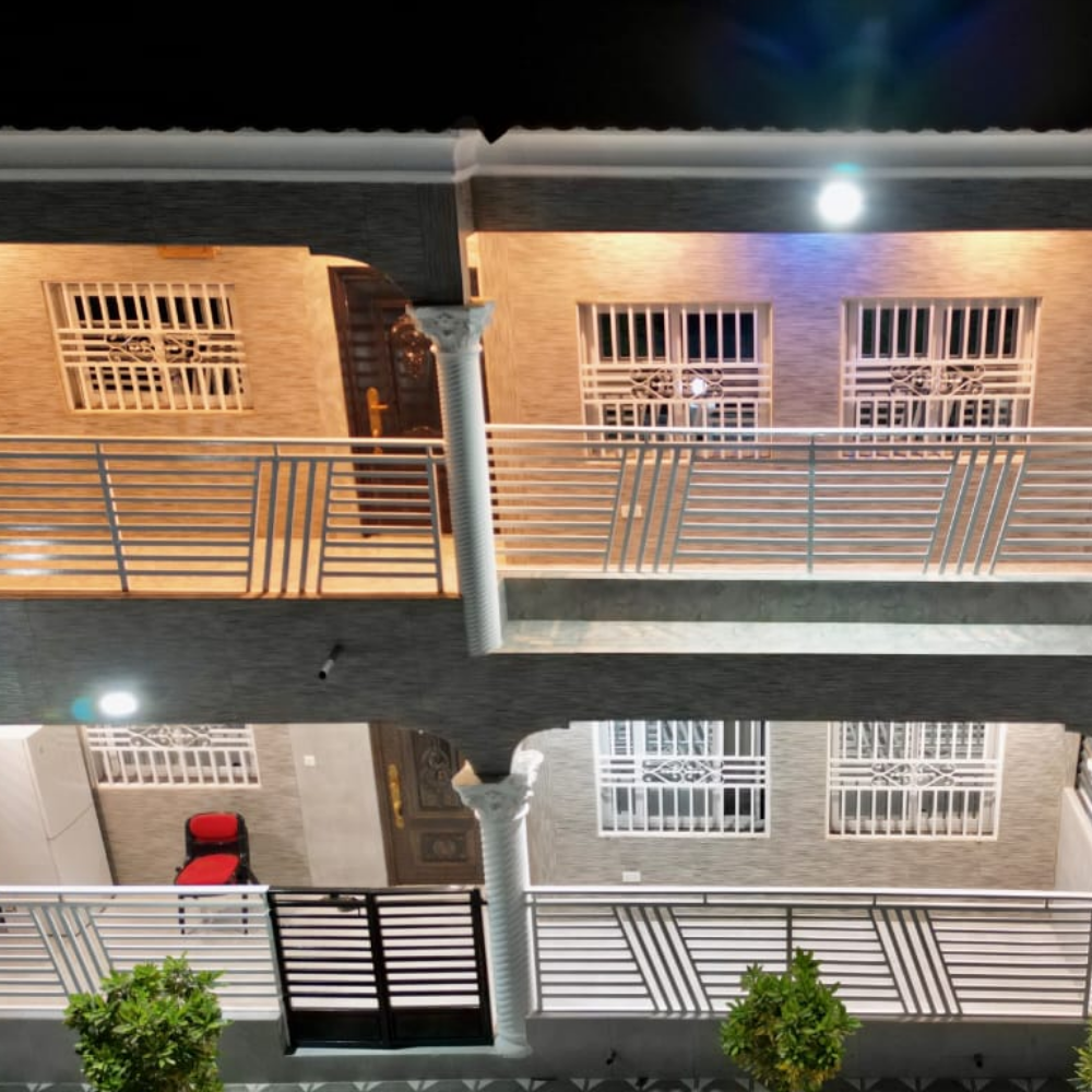product-name:Tile House Apartments | Short and Long Stays 2 Bedroom Apartment at Gunjur , supplier-name:DARBOEJULA RENTAL