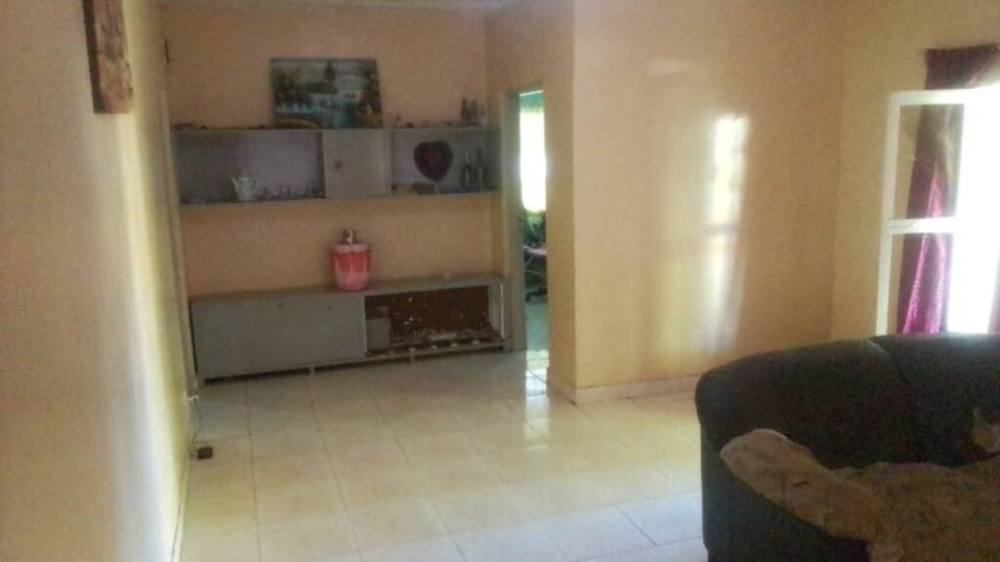 product-name:3-bedroom house | 384 m2 plot | Ebou Town,supplier-name:Gamrealty Rea-estate