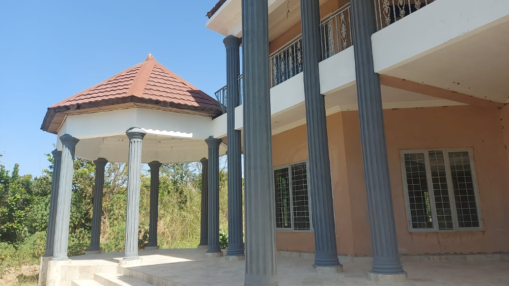 product-name:5-bedroom, 6-bathroom apartment building for sale in Tanje, supplier-name:Gamrealty Rea-estate